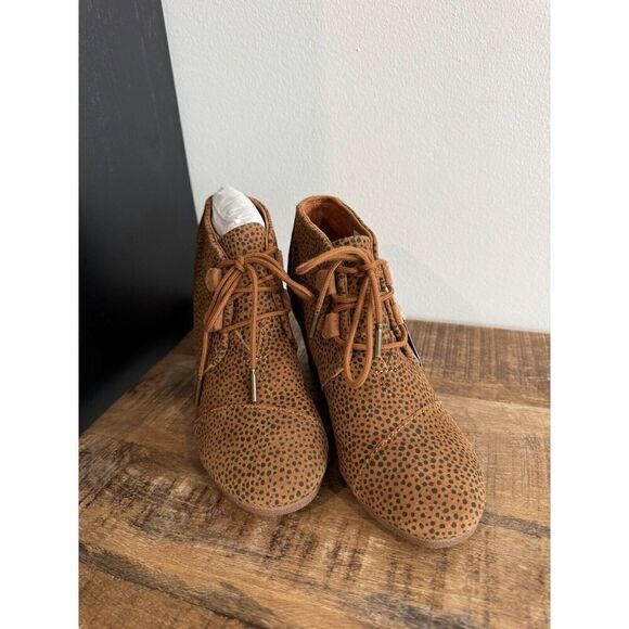 Toms Kala Desert Wedge Bootie Suede Leopard Cheetah Shoes Women's Size 6.5 Boots - Picture 3 of 8